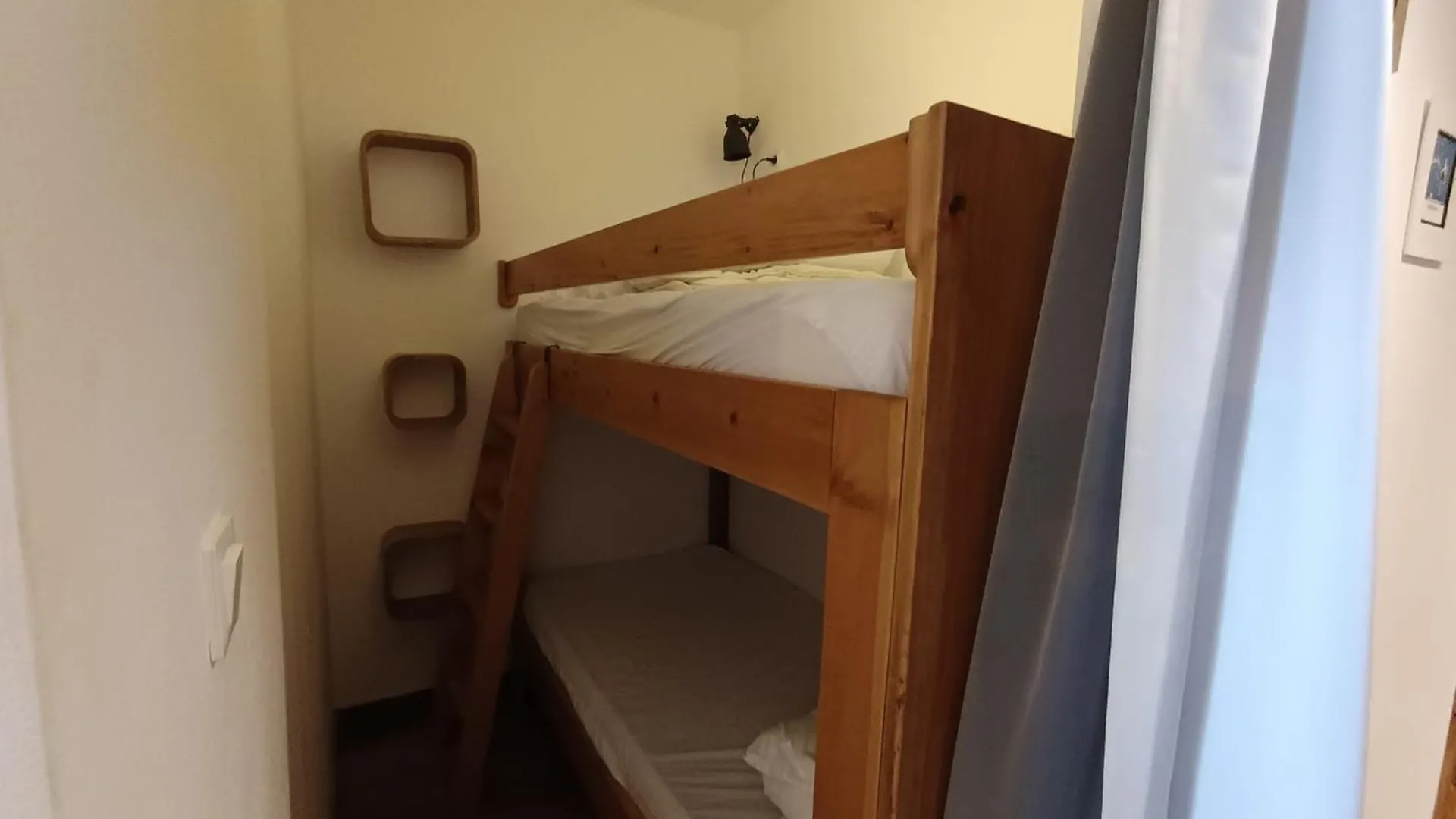 Luxueux 2 Pieces + Coin Montagne, Terrasse Sud, 100M Pistes, 6 Pers, Classe 3* - Fr-1-445-118 Montgenèvre Apartman